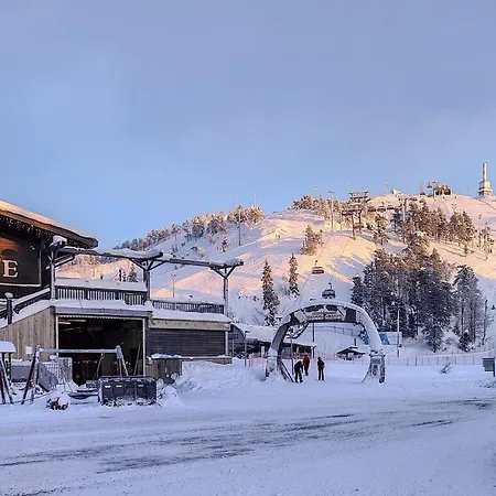 Karhukoto Center 3,5 Km Incl Wifi, Ac, Fireplace, Sauna Alpstuga *