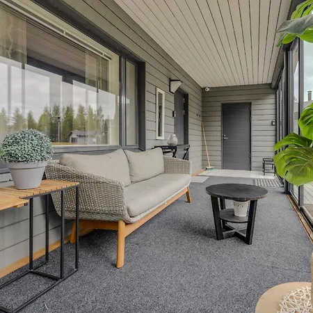 Karhukoto Center 3,5 Km Incl Wifi, Ac, Fireplace, Sauna 샬레